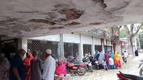 ঝুঁকির মধ্যে বিচারকার্য: দৌলতপুরে জরাজীর্ণ ভবনে চলছে সিনিয়র সহকারী জজ আদালত